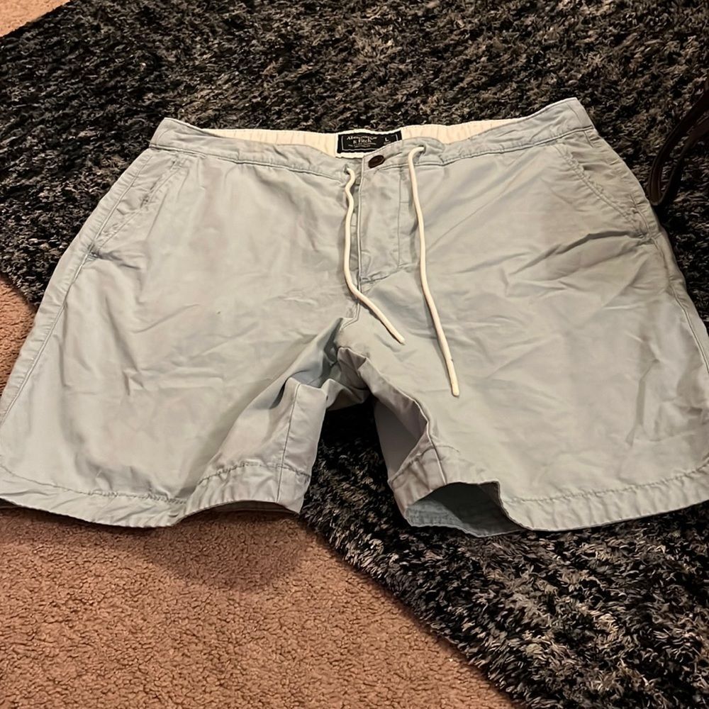 Abercrombie & fitch large blue shorts